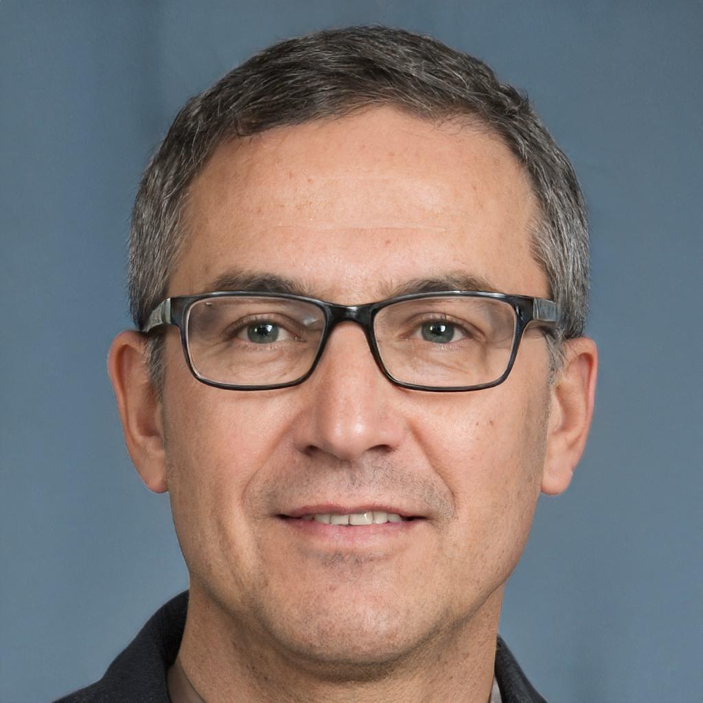 Александр Петров